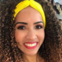 Cliente satisfeita com sandália ortopédica Pé de Algodão